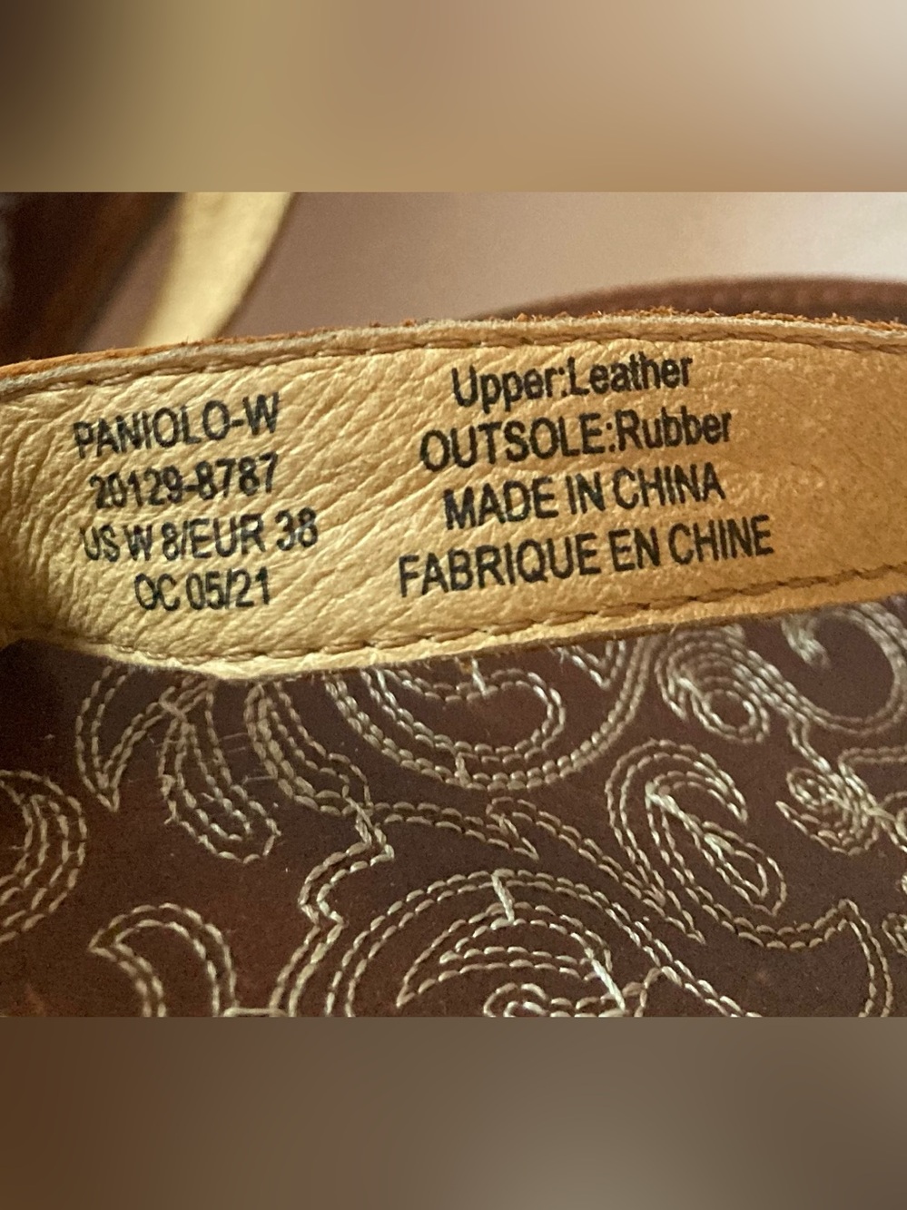 OluKai Womans SZ 8 Brown Leather Thong Sandals with Embroidered Footbed - Picture 5 of 11